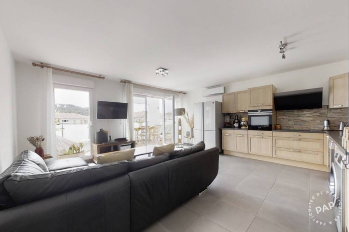 Appartement 4 pièces à vendre - 79 m² - Saint-Cyr-sur-Mer