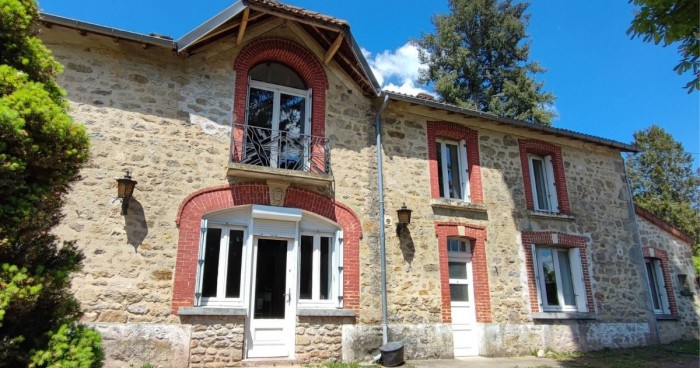 Immobilier Saint-Yrieix-la-Montagne pap, Maison, villa 285m², photo 1