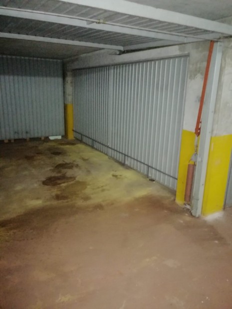 Garage 1 pièce à vendre - 14 m² - Villeurbanne