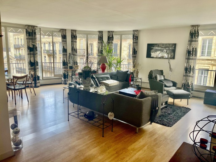 Appartement 4 pièces à vendre - 108 m² - Bordeaux